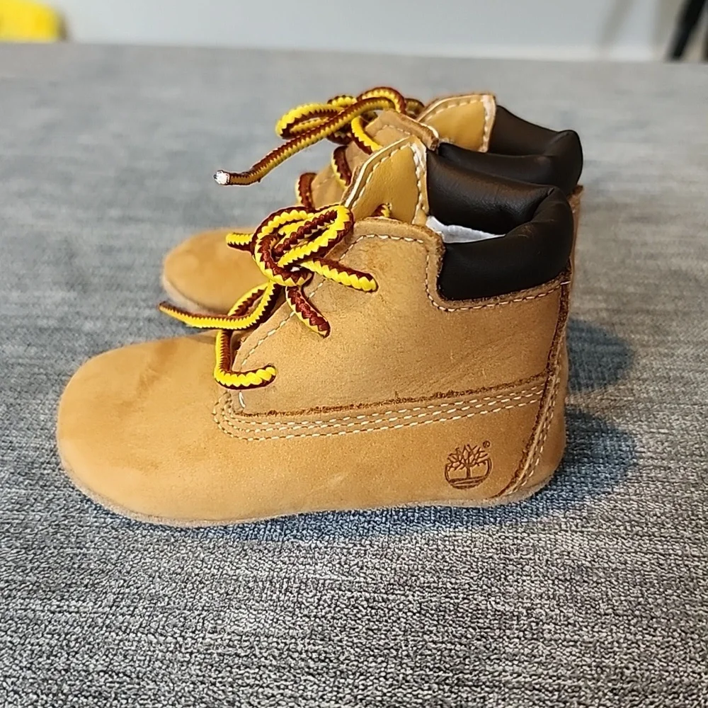 Timberland Toddler Wheat Brown Lace-Up Boots